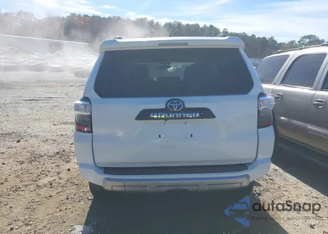 2015 Toyota 4Runner Trail Premium from USA, damaged, VIN JTEBU5JR7F5239737